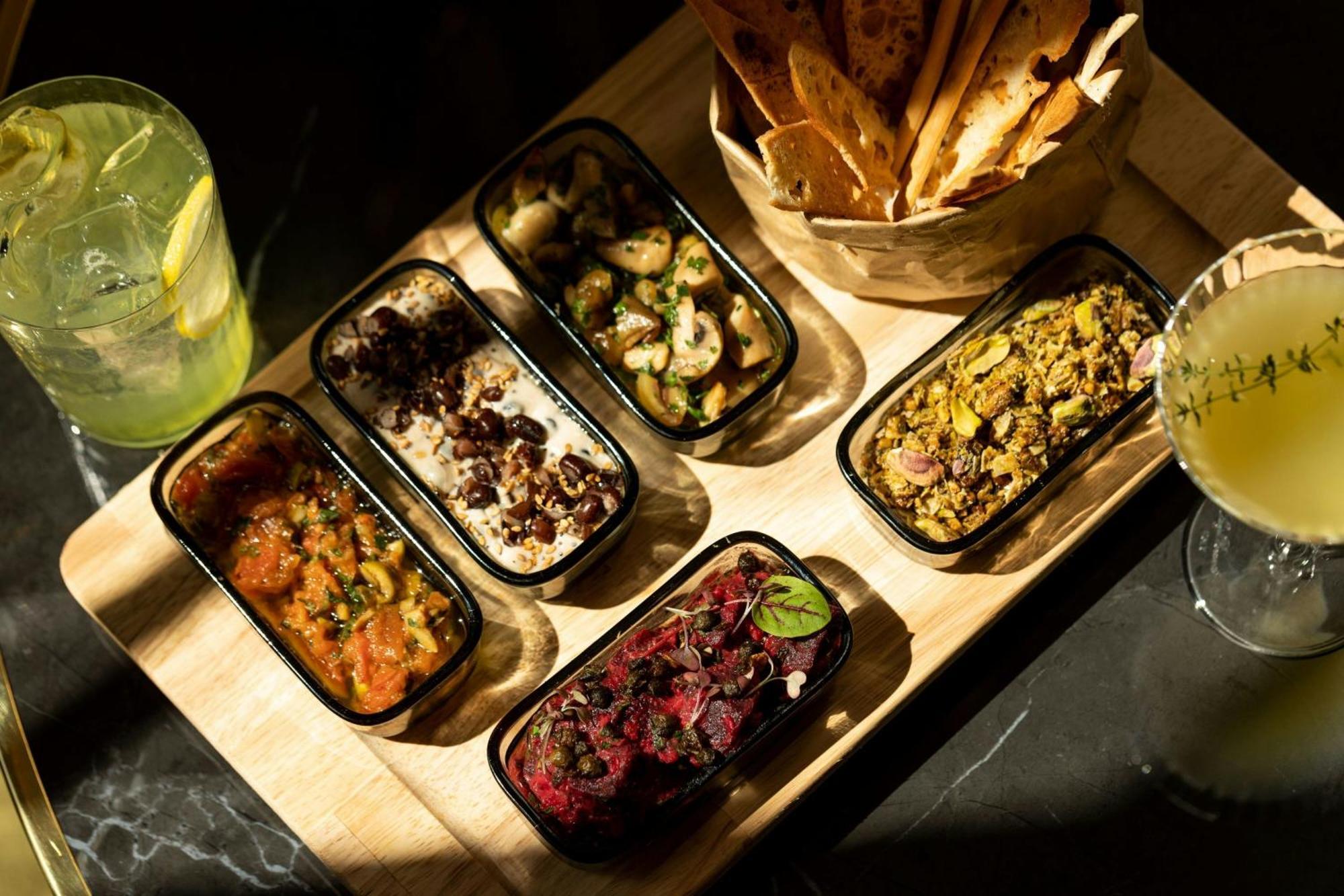 Sapphire House Antwerp, Autograph Collection By Marriott Hotell Eksteriør bilde Meze at Estival Restaurant, London
