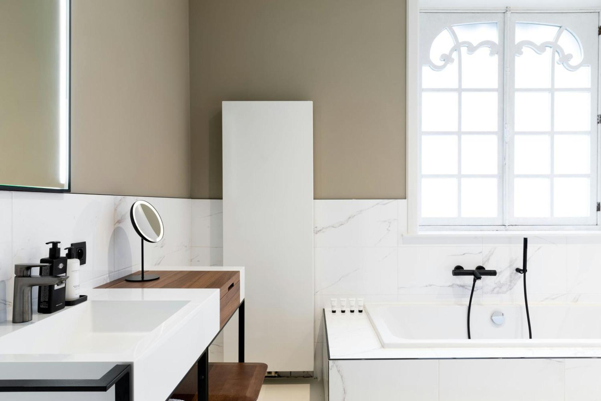 Sapphire House Antwerp, Autograph Collection By Marriott Hotell Eksteriør bilde Bathroom