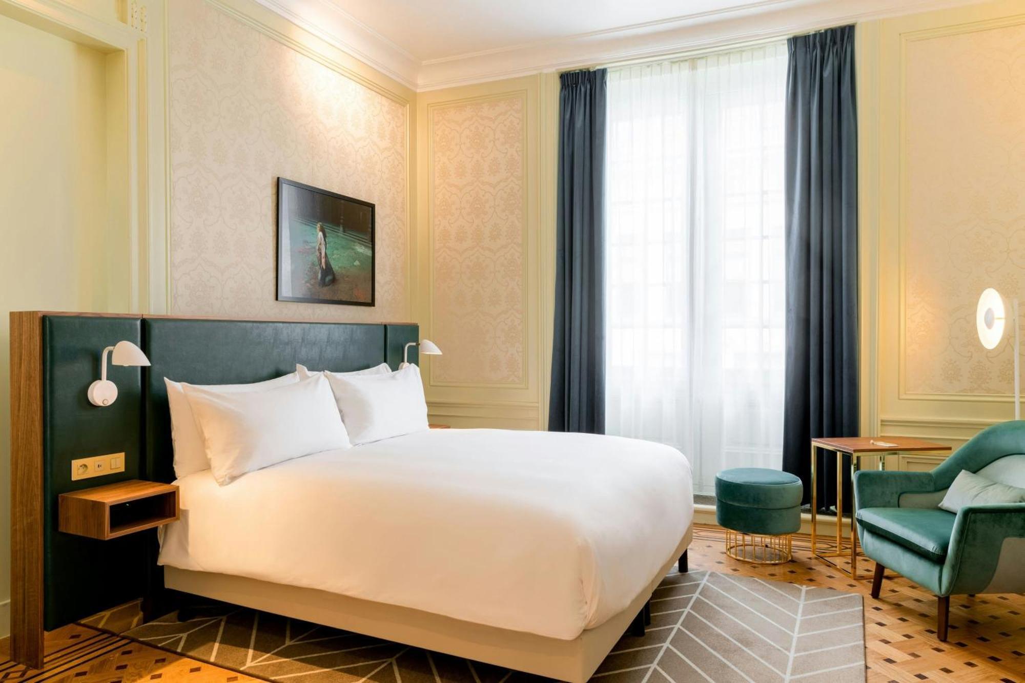 Sapphire House Antwerp, Autograph Collection By Marriott Hotell Eksteriør bilde A bedroom at the hotel