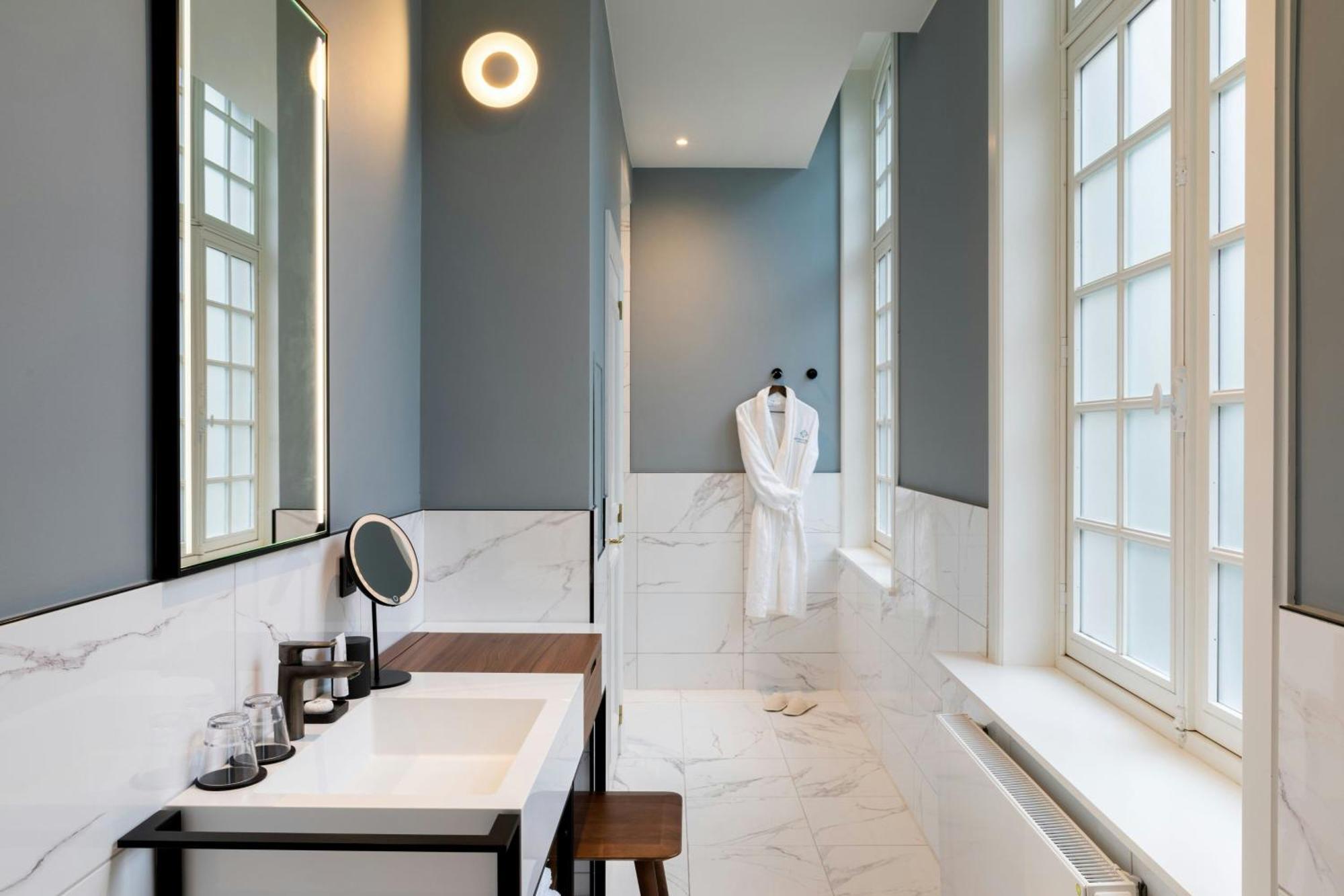 Sapphire House Antwerp, Autograph Collection By Marriott Hotell Eksteriør bilde Bathroom